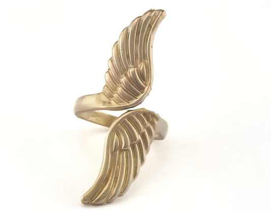 Gold Angel Wings Ring