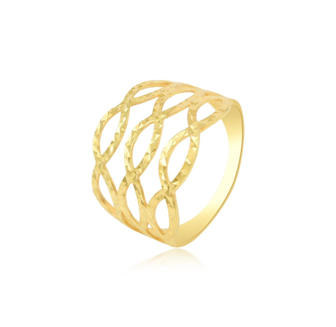 Wave Criss Cross Ring
