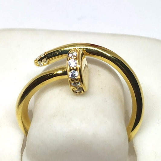Screw Pave Wrap Around Gold Ring
